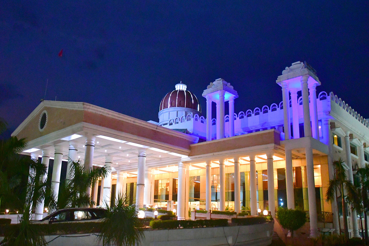 Hotel Holiday Regency (A Unit of Omsons Holidays Inn Pvt. Ltd.) photo 3