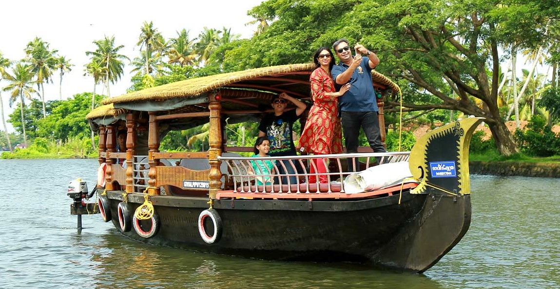 Pulickattil Houseboat Builders & Operators