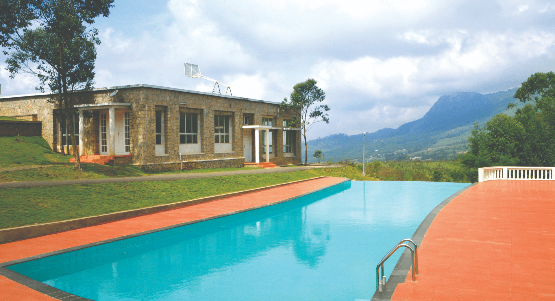 MUNNAR CONVENTION CENTRE photo 2