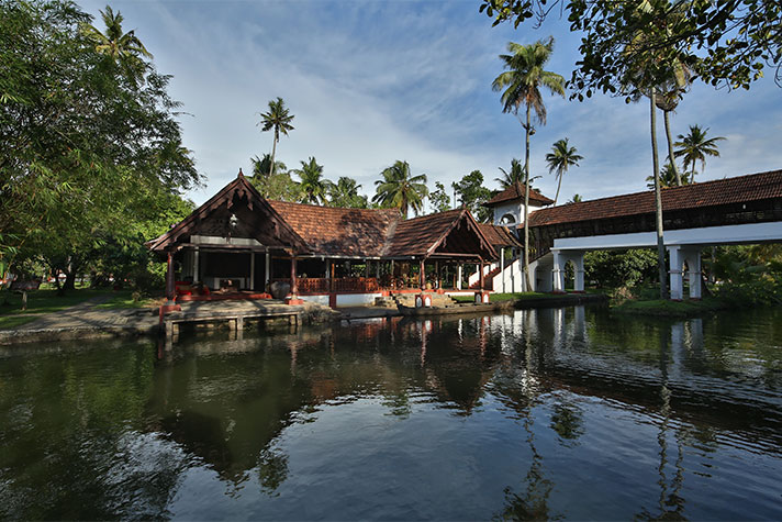 Coconut Lagoon, a CGH Earth Experience