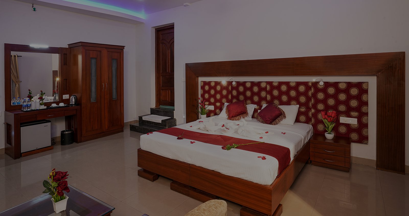 EMPIRE RESIDENCY (Owned by Parameswar Associates) photo 2