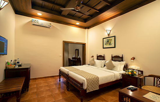Hotel Sea Shell( A unit of jose Kurian and sons hotels Pvt Ltd) photo 3