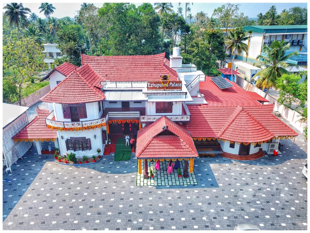 EZHUPUNNA PALACE photo 3
