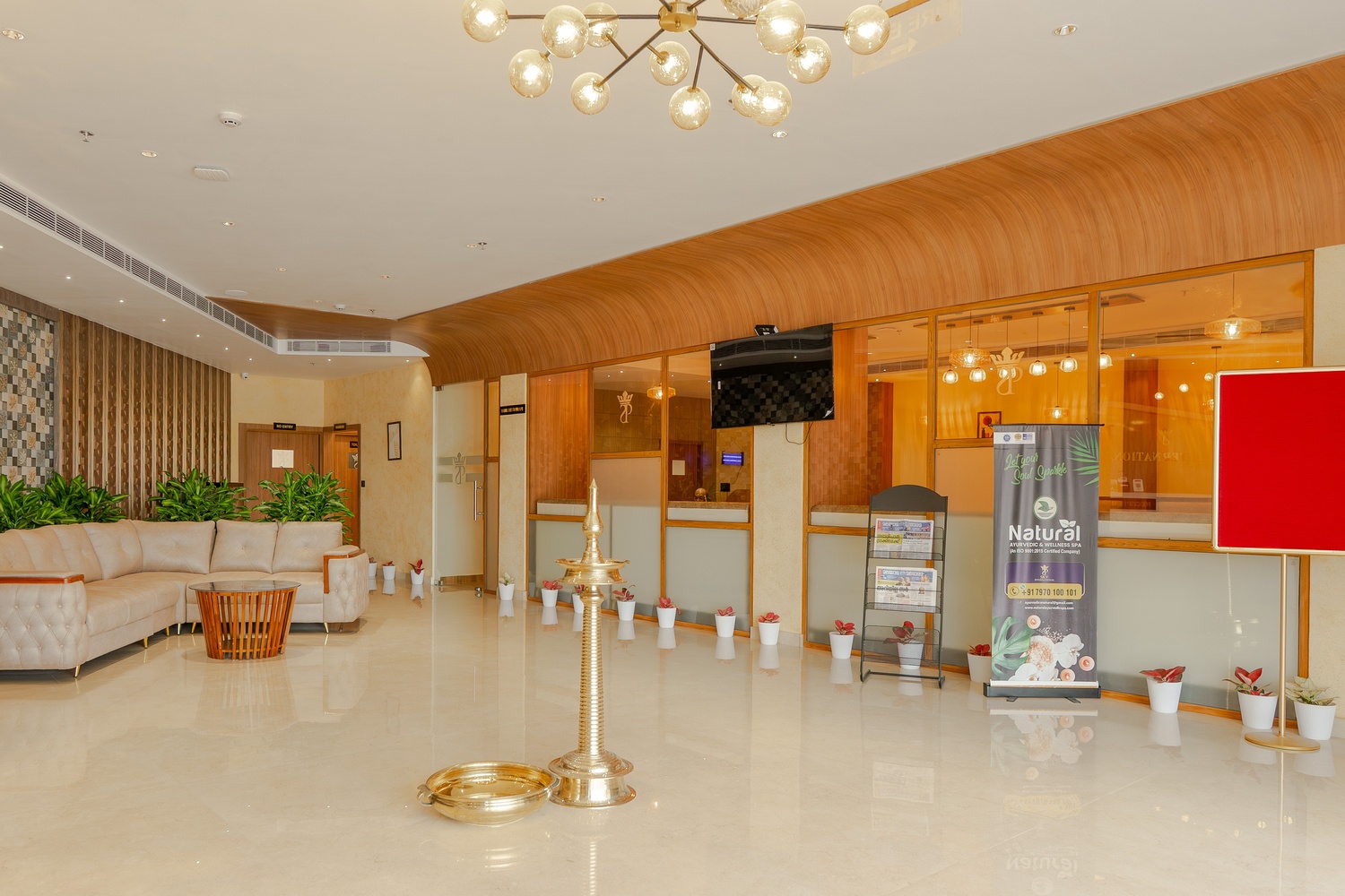 HOTEL SKY INTERNATIONAL photo 3