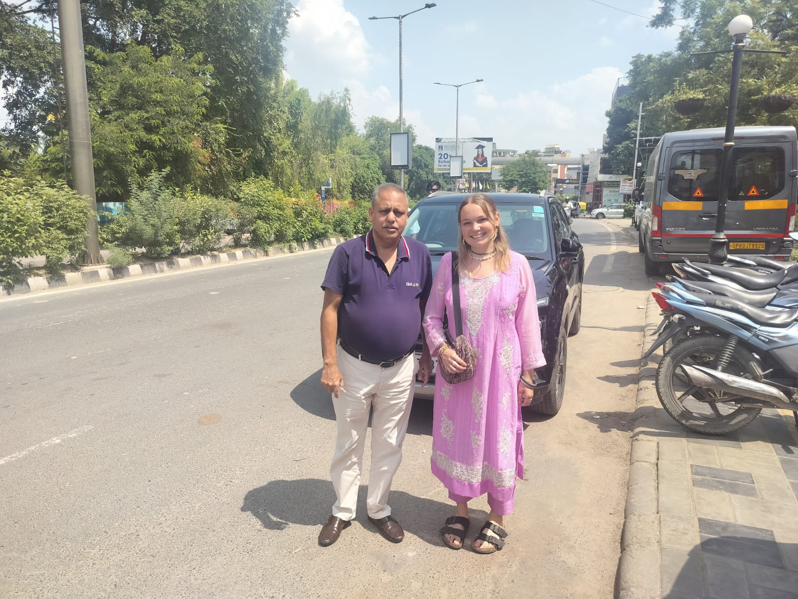 Luxurious Agra City Tour By Car from Delhi photo 5